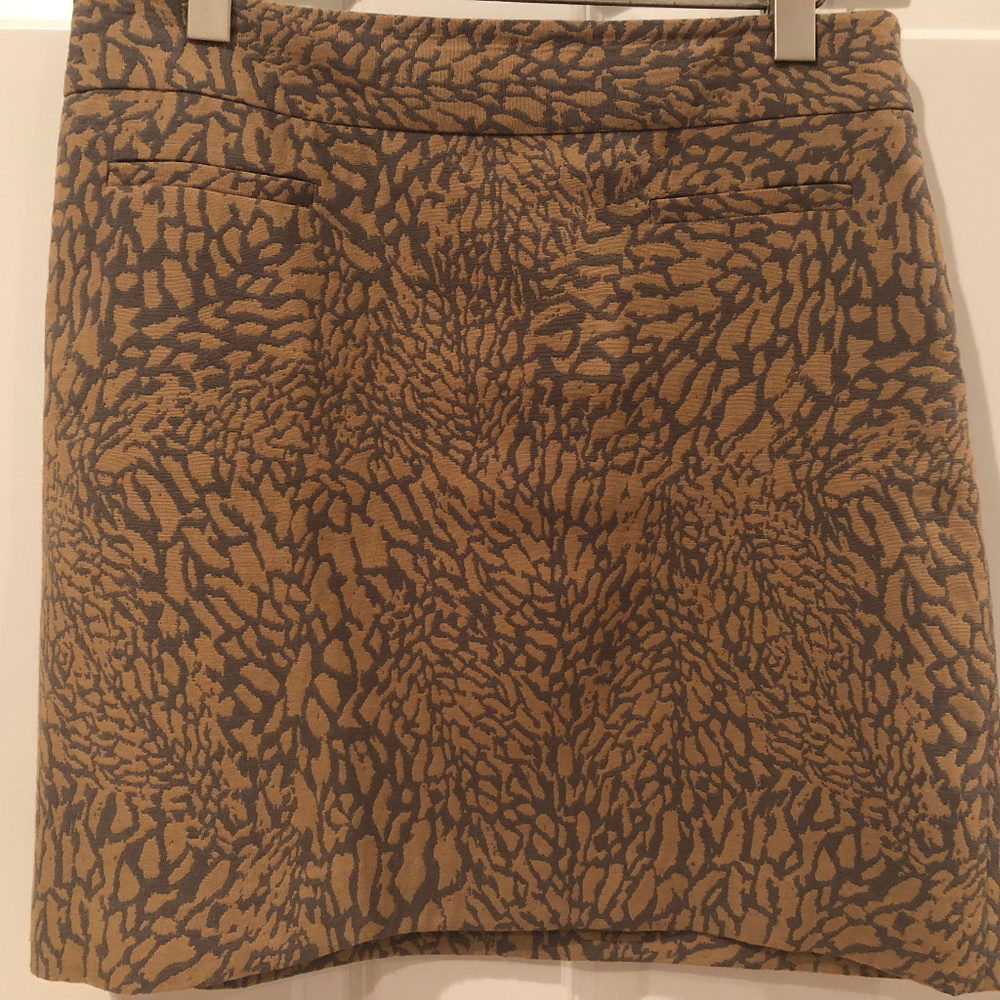 LOFT Tan and Grey Skirt